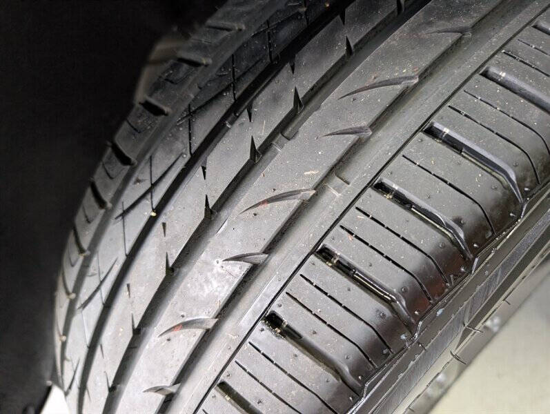 2023 Genesis GV70 2.5T Standard