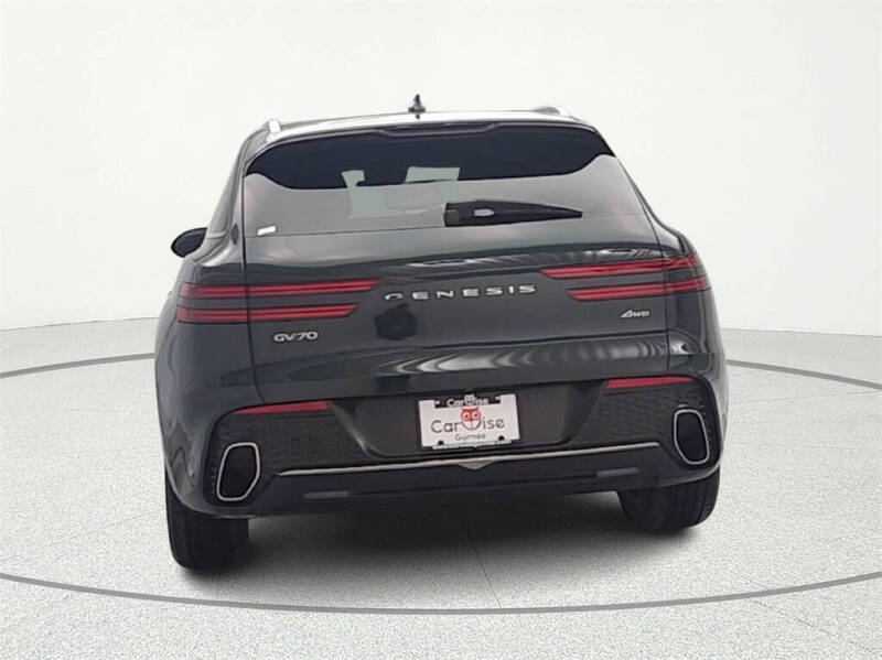 2022 Genesis GV70 2.5T Standard