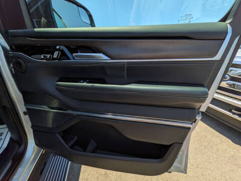 2023 Jeep Grand Wagoneer