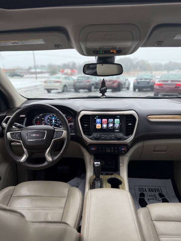 2019 GMC Acadia Denali