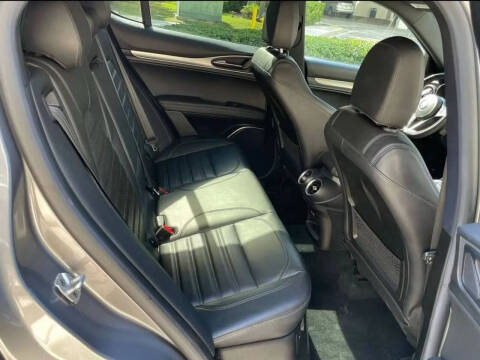 2018 Alfa Romeo Stelvio Ti Sport