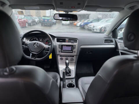 2015 Volkswagen Golf