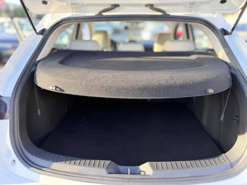 2016 Mazda MAZDA3 i Touring