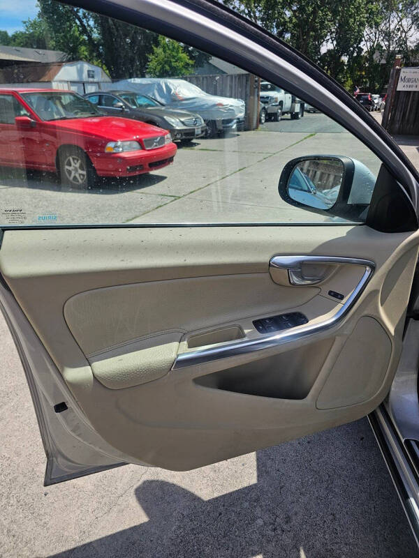 2012 Volvo S60 T5
