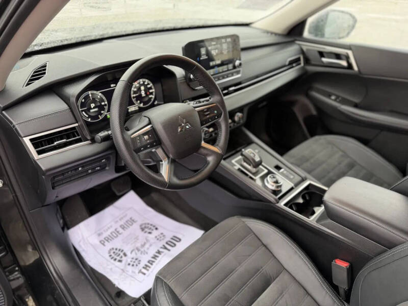 2023 Mitsubishi Outlander PHEV