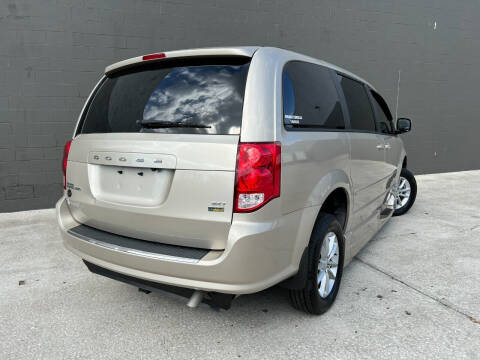 2014 Dodge Grand Caravan SXT