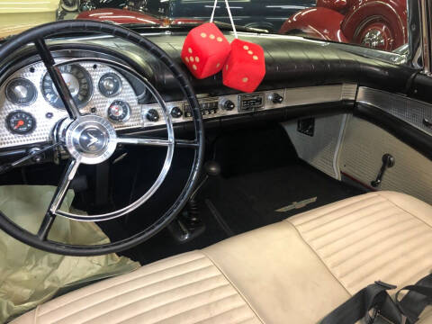 1957 Ford Thunderbird