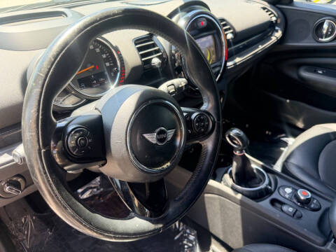 2017 MINI Clubman Cooper