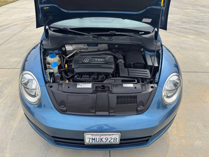 2016 Volkswagen Beetle 1.8T Classic PZEV