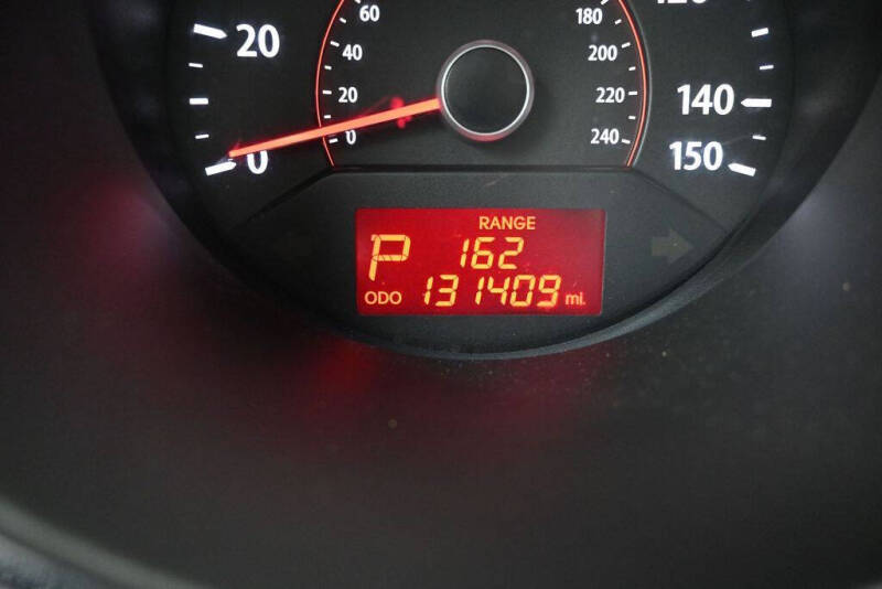 2011 Kia Sorento LX