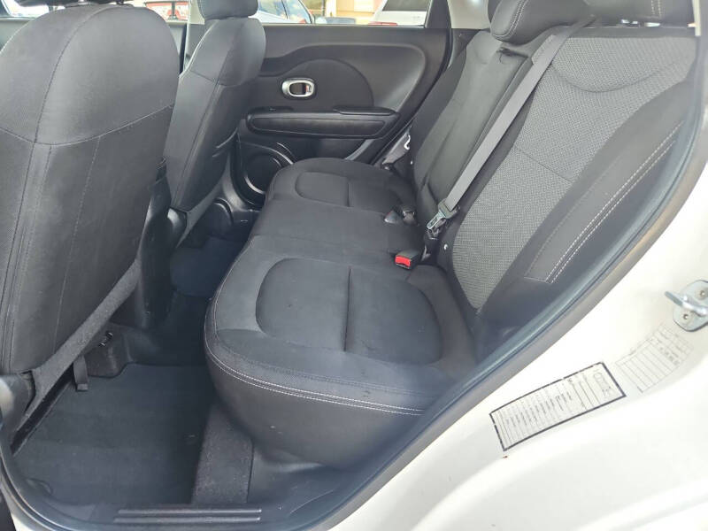 2019 Kia Soul +