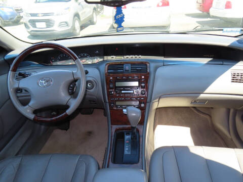 2004 Toyota Avalon XL