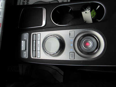 2022 Genesis GV70 2.5T Standard
