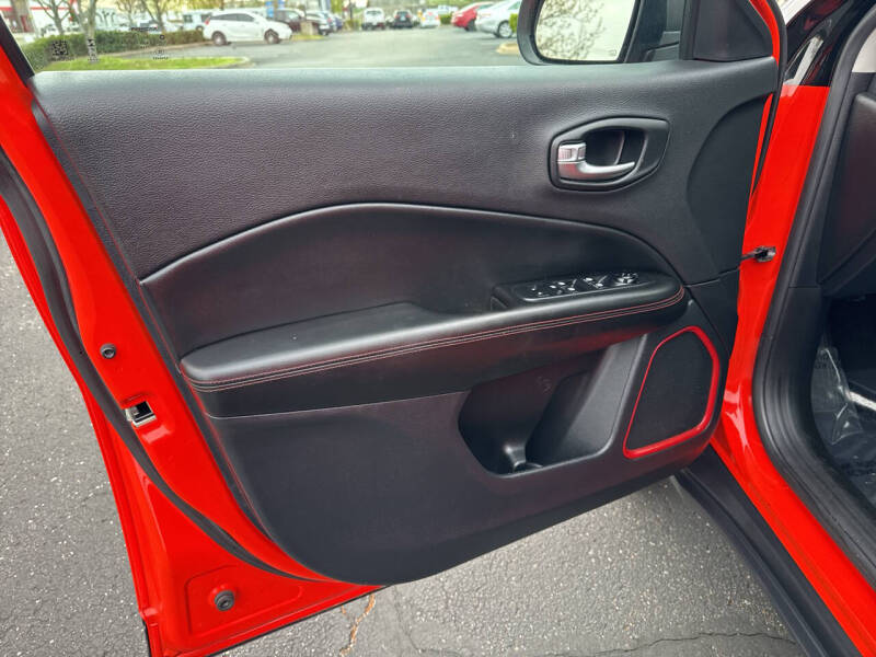 2021 Jeep Compass Trailhawk