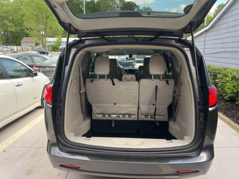 2021 Chrysler Voyager LXi