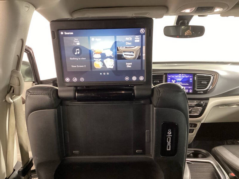 2019 Chrysler Pacifica Touring L Plus