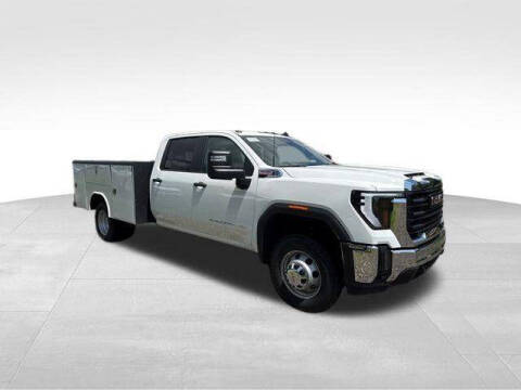 2025 GMC Sierra 3500HD CC Pro