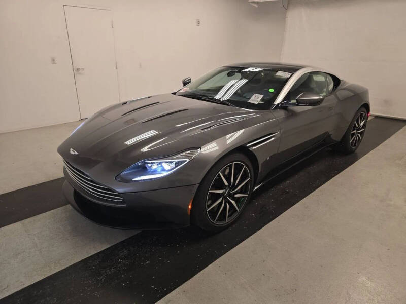 2017 Aston Martin DB11