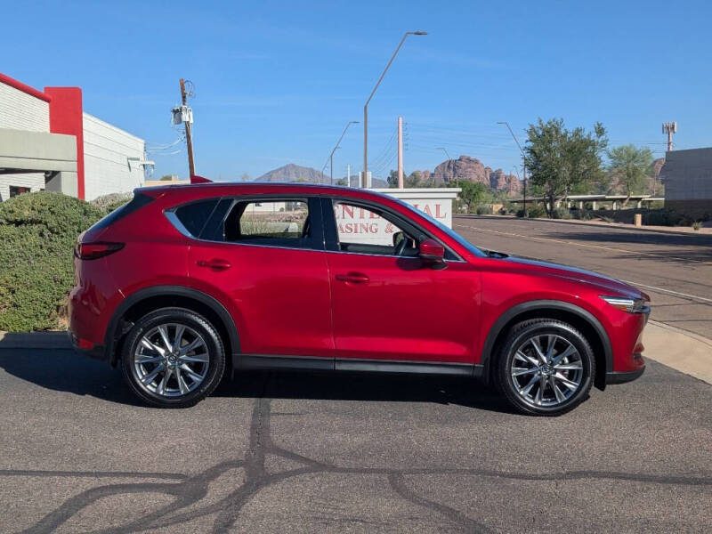 2020 Mazda CX-5 Signature