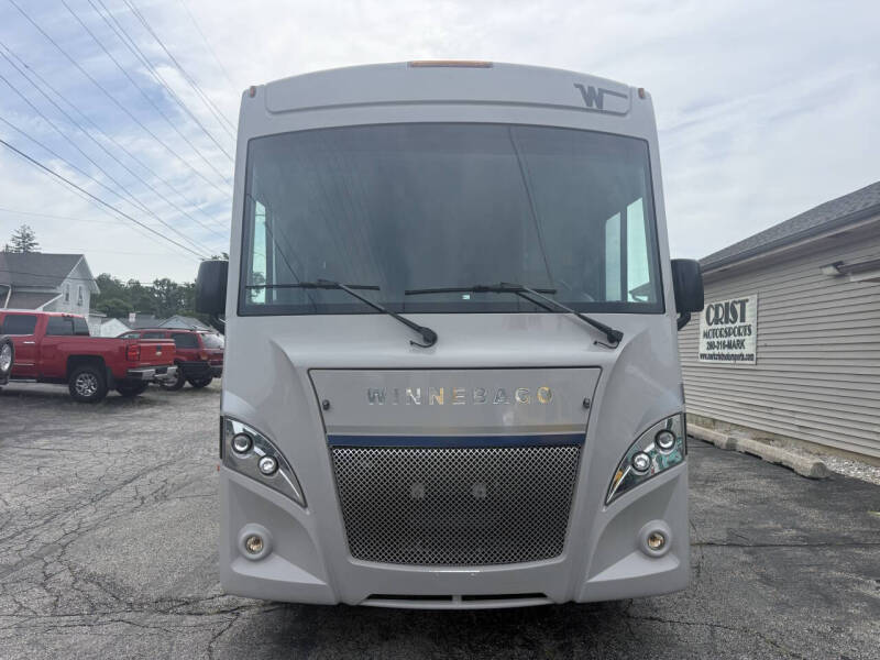 2020 Winnebago INTENT