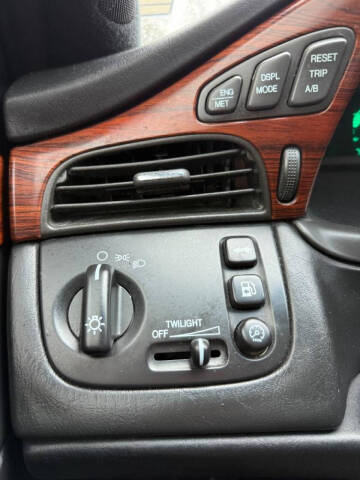 2005 Cadillac DeVille Livery Fleet