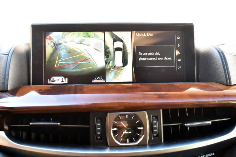 2018 Lexus LX 570 Three-Row