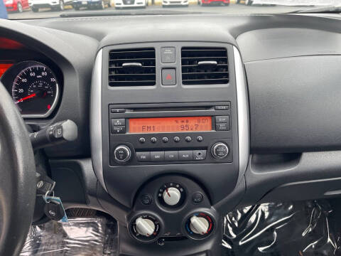 2014 Nissan Versa Note SV