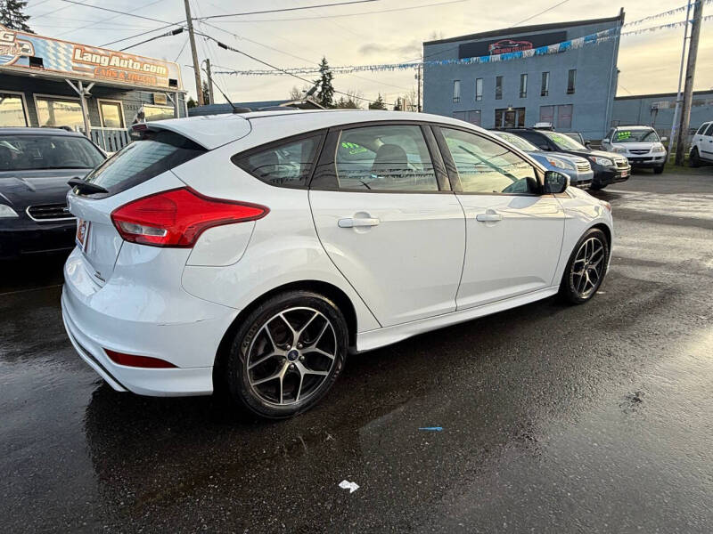 2015 Ford Focus SE