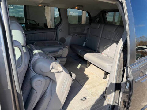 2004 Toyota Sienna XLE Limited 7 Passenger