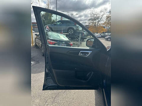 2016 Nissan Pathfinder