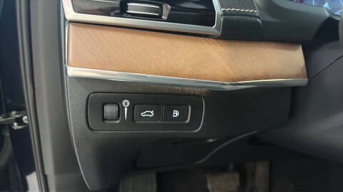 2017 Volvo XC90 T8 eAWD Excellence