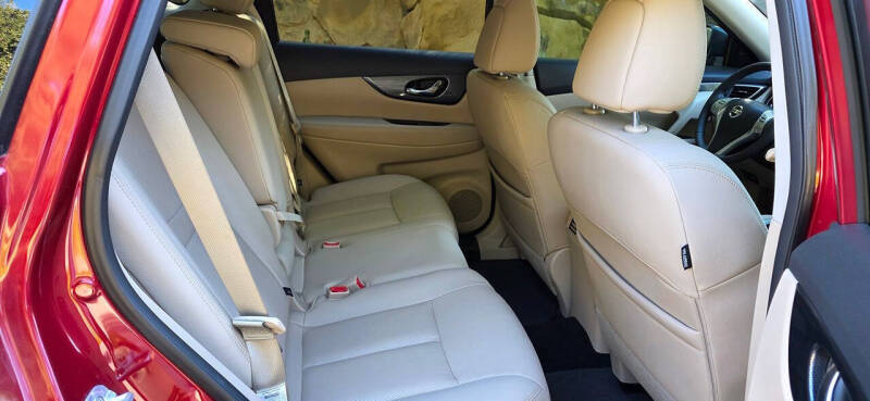 2016 Nissan Rogue SL