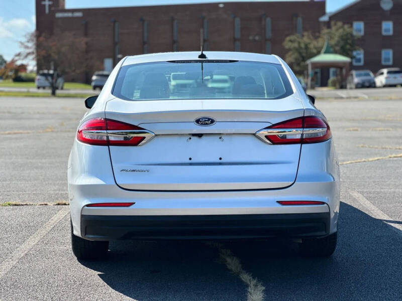 2019 Ford Fusion S