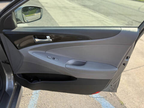 2014 Hyundai Sonata SE