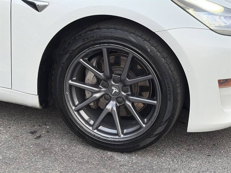 2020 Tesla Model 3 Standard Range Plus