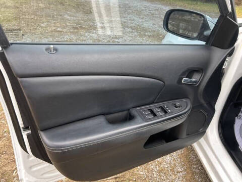 2011 Chrysler 200 Limited