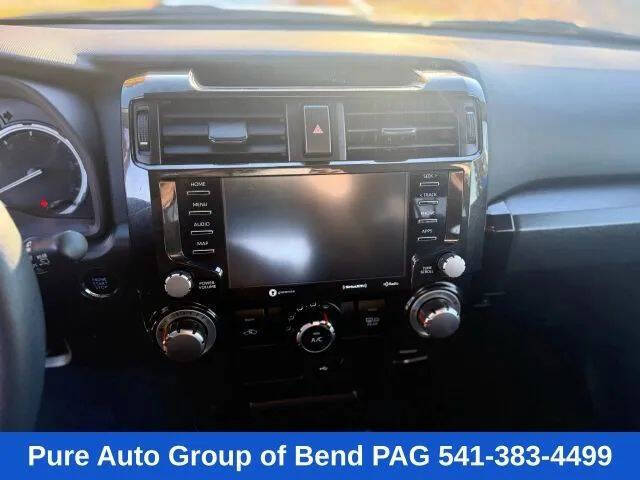 2024 Toyota 4Runner TRD Off-Road