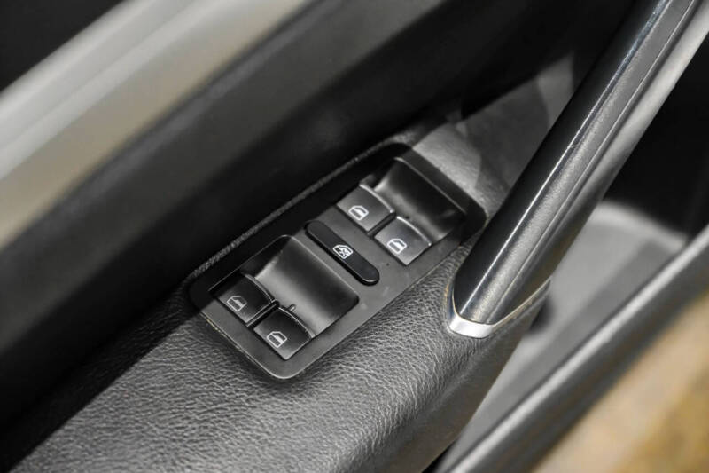 2017 Volkswagen Passat 1.8T S