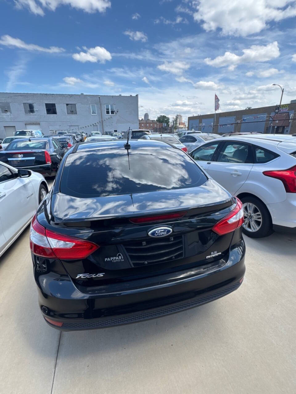 Black 2013 Ford Focus SE SE 4dr Sedan 4