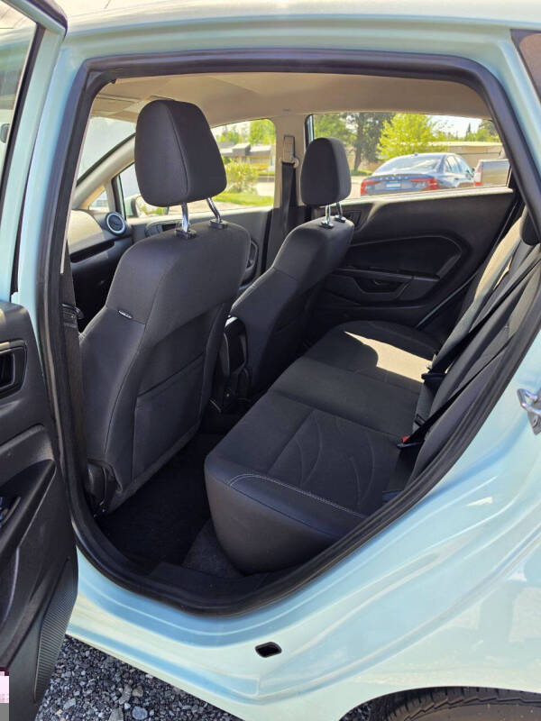 2017 Ford Fiesta SE