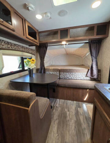 2017 Jayco Jay Feather