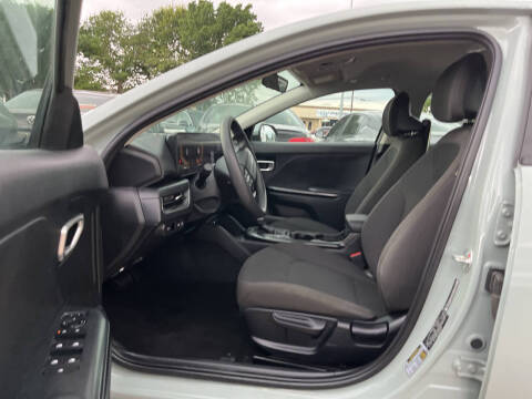 2026 Kia K4 LX