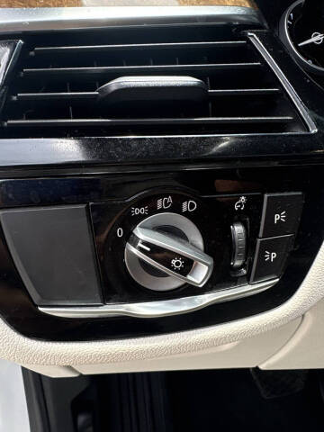 2019 BMW 5 Series 540i