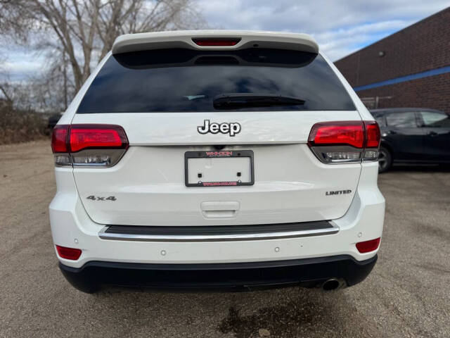 2020 Jeep Grand Cherokee for sale at Whi-Con Auto Brokers in Shakopee, MN