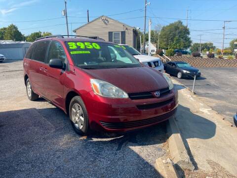 2005 Toyota Sienna for sale at AA Auto Sales in Independence MO
