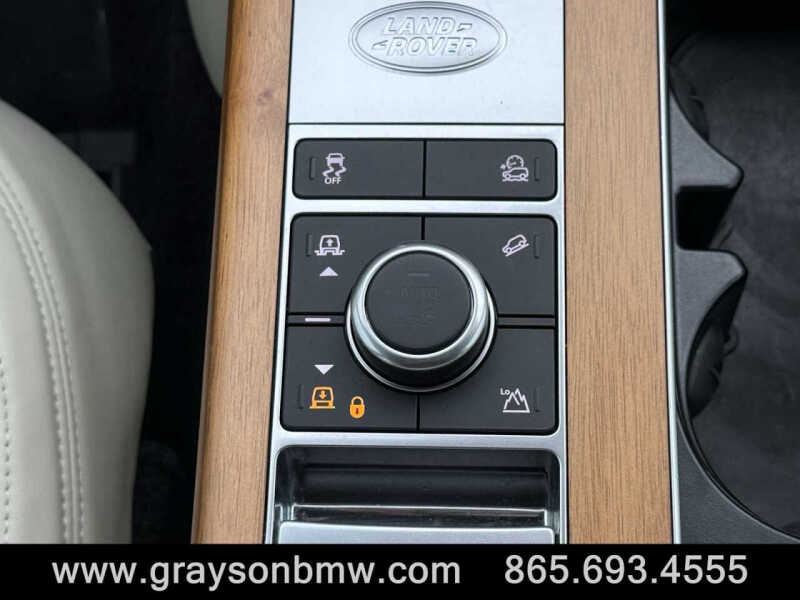 2021 Land Rover Range Rover P525 HSE Westminster Edition