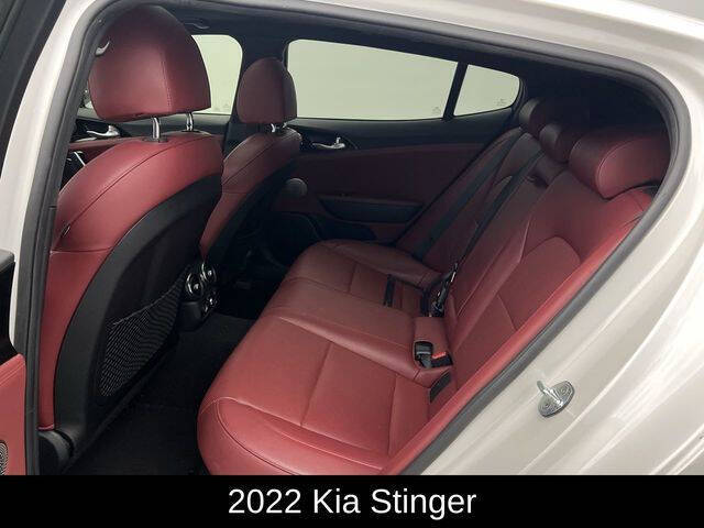 2022 Kia Stinger