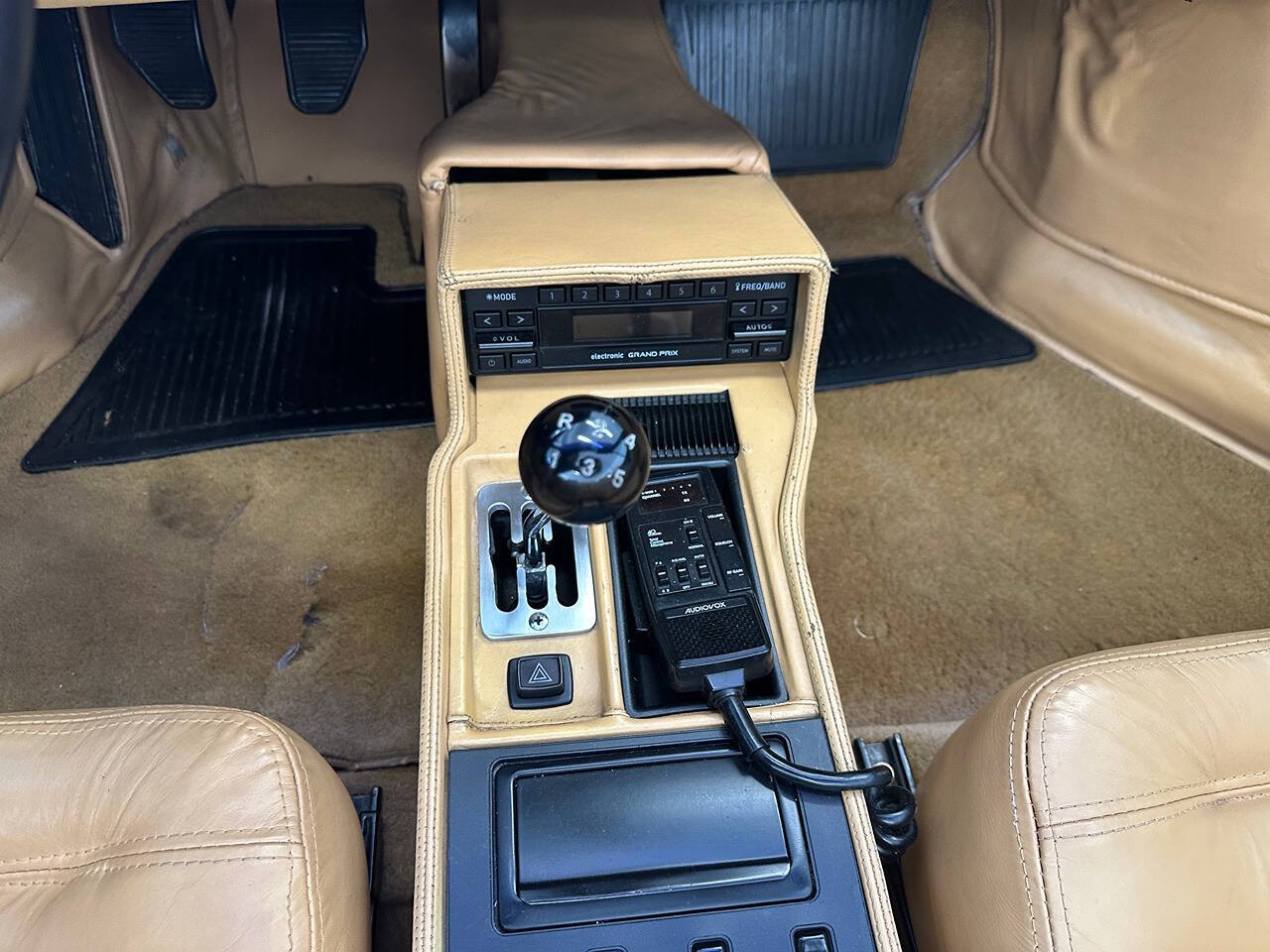1988 Ferrari Mondial 3.2 153