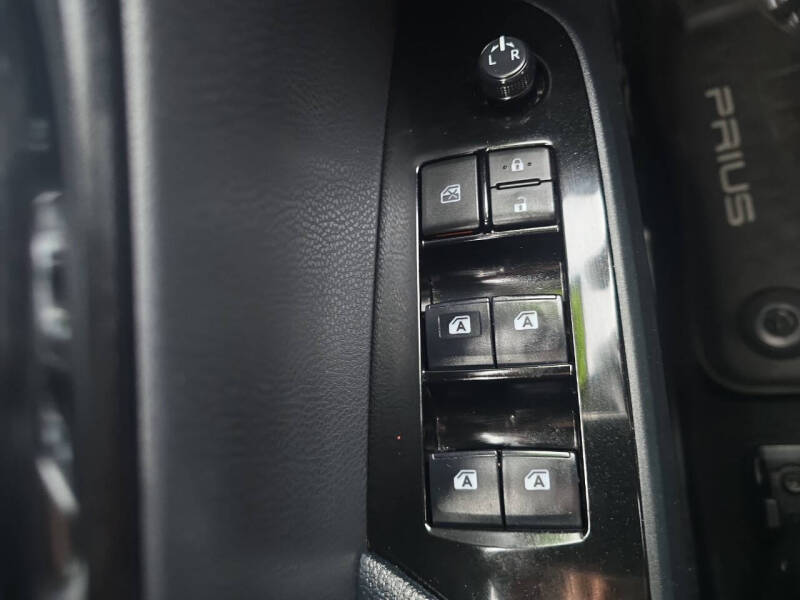 2018 Toyota Prius Four Touring