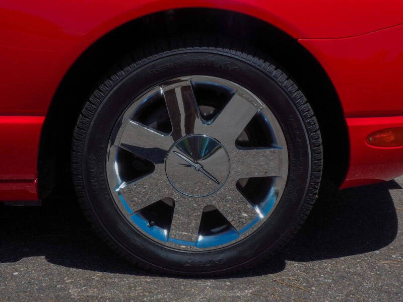 2002 Ford Thunderbird Deluxe